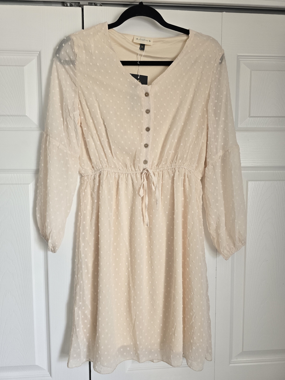 NWT Light Cream Swiss Dot Button-Front Tie-Waist Dress